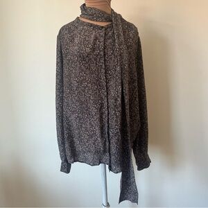 Gold Hawk Floral Lace Print Black Grey Silk Button Down Scarf Set Blouse EUC L